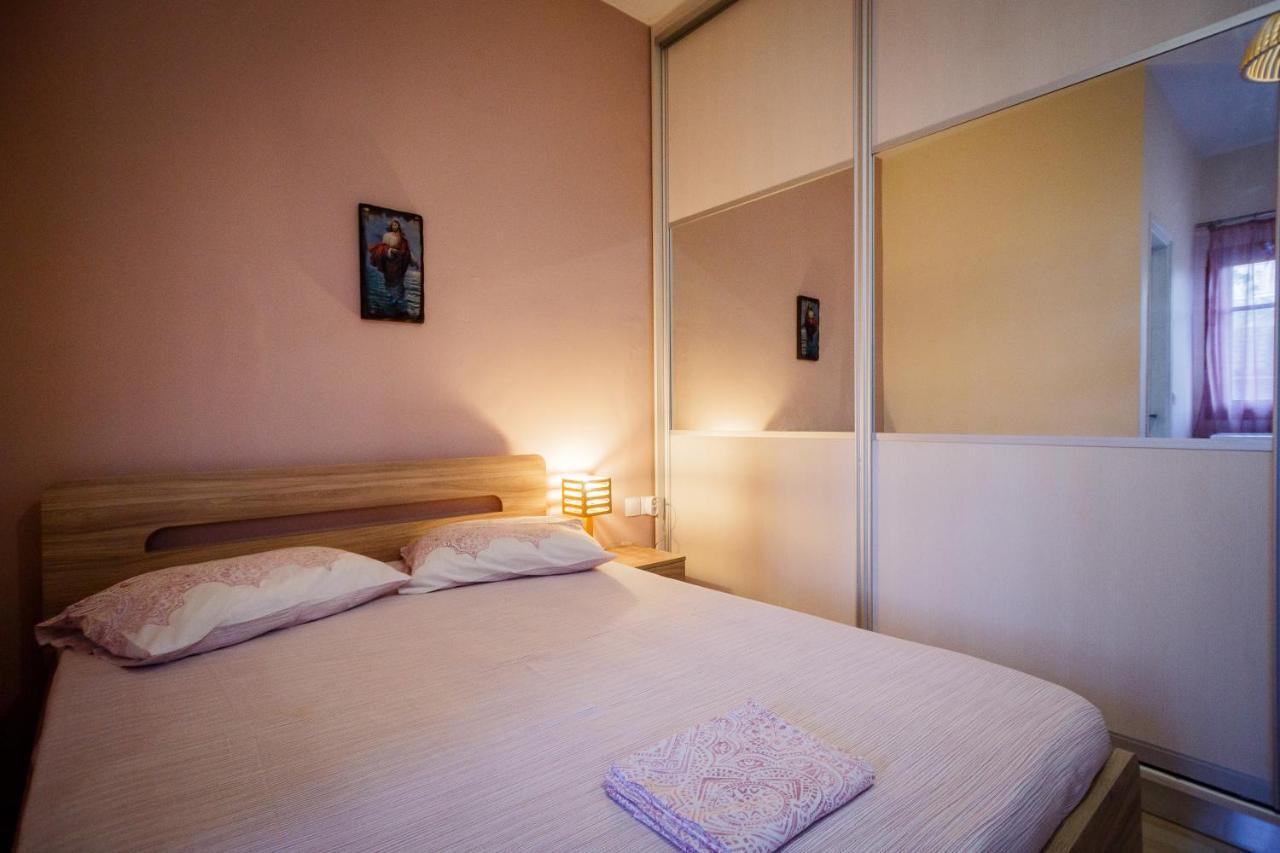 Sunny Sofi Apartament